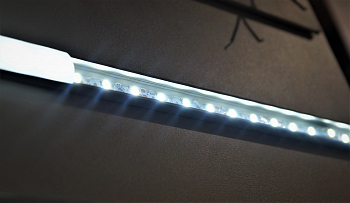 sd-lenta-s-obraznaya-8vt-smd2835-60led-450lm-12v-ip33-6500k-holodnyj-belyj-premium-oreol