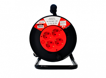 udlinitel-na-katushke-rg4-1020-smart-s-termozashhitoj-chetyrehmestnyj-s-zazemleniem-10a-20m-8802-in-home